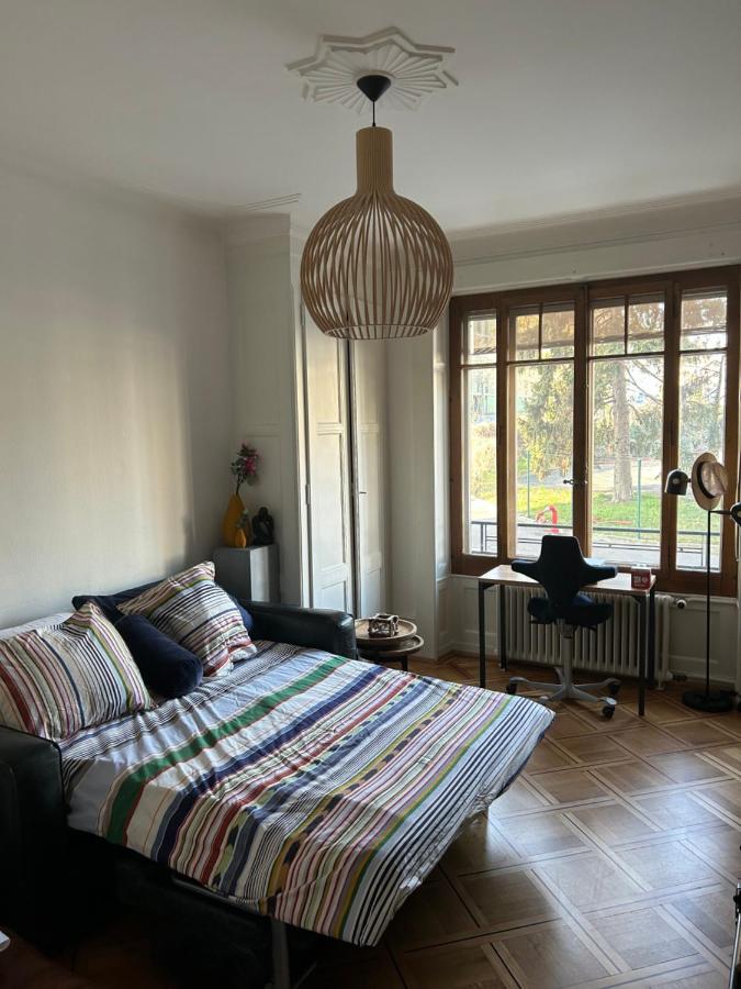 Double Bedroom & Kitchen - Perle Du Lac, Genève Extérieur photo